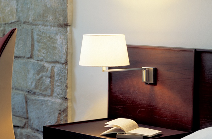 Americana Wall Lamp by Santa and Cole Lamps